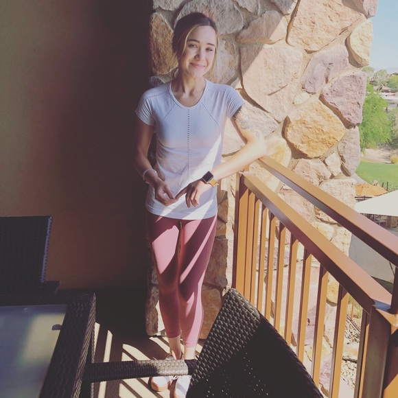 Meet your Posher, Katie - Picture 5 of 7